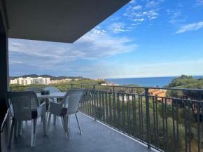 Apartamento con terraza en la playa de La Fosca